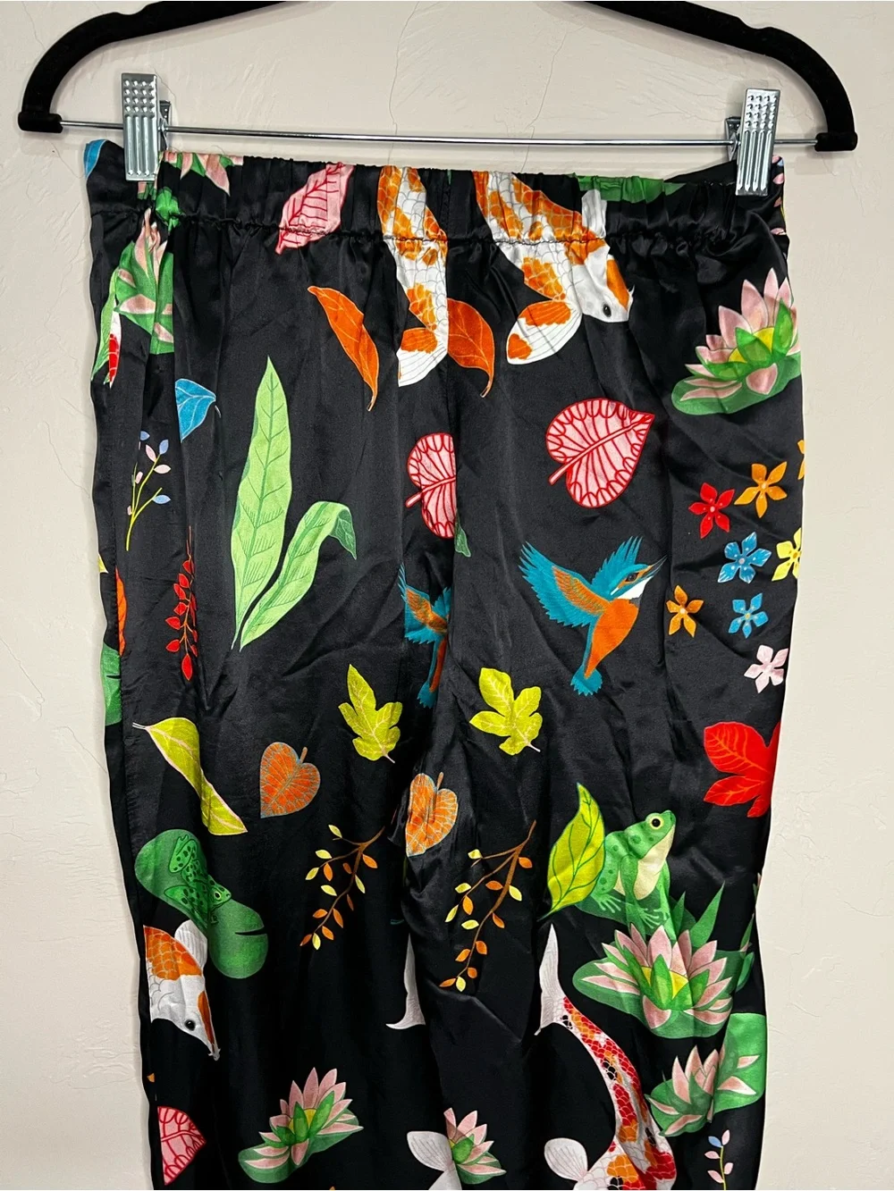 Karen Mabon 100% Silk Black Botanical Koi Fish Bird Luxury 2 Piece Pajama Set
